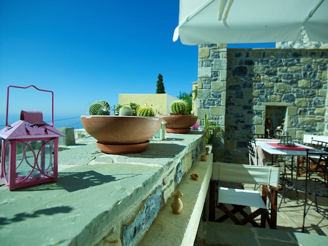 Diktynna Villas | Gaia gallery image 3