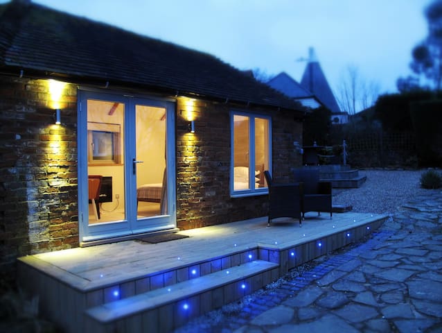 Airbnb Sedlescombe Vacation Rentals Places To Stay