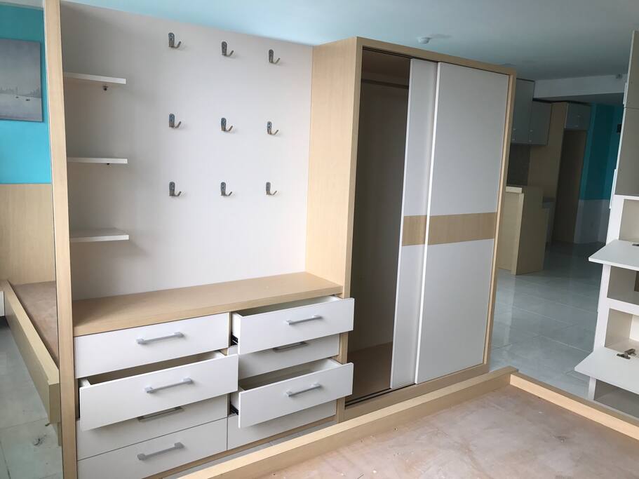 Lemari, Laci, Gantungan aksesories | Wardrobes, Drawers, Accessories Hanger