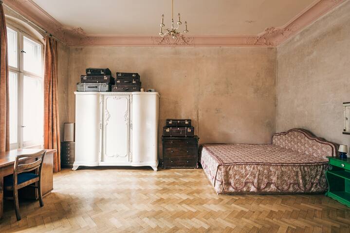 Enchanting 142m²(1530 ft²) Loft/Flat in F’Hain gallery image 4