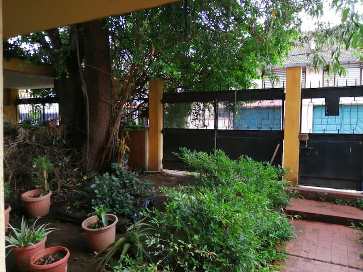 Looking for a roommate for a shared house Houses for Rent in Quito