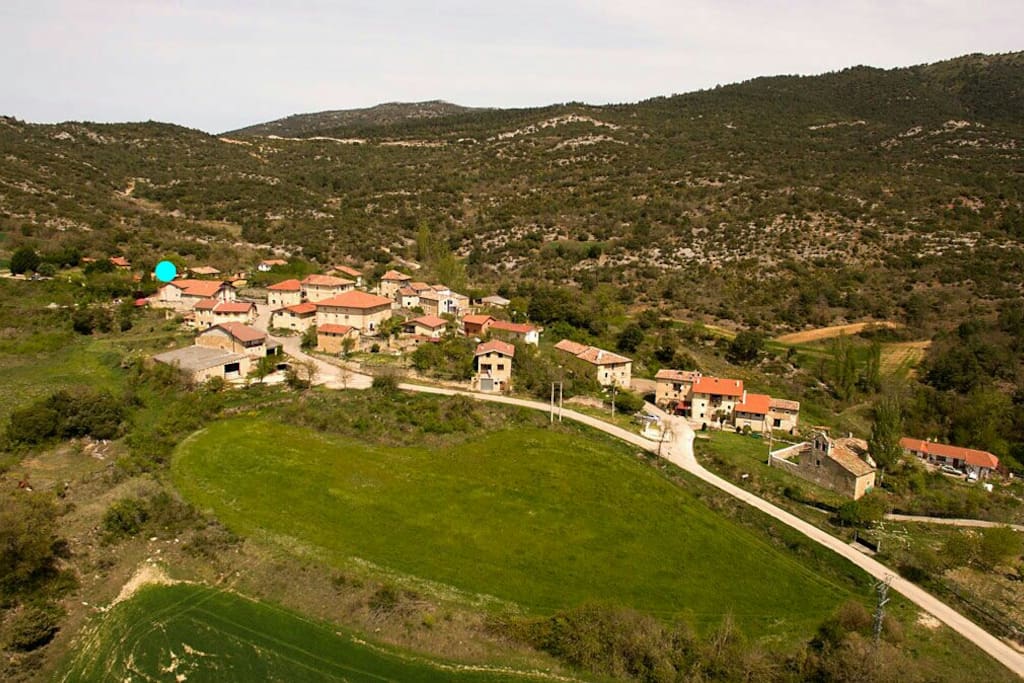 VISTA AÉREA DEL PIUEBLO