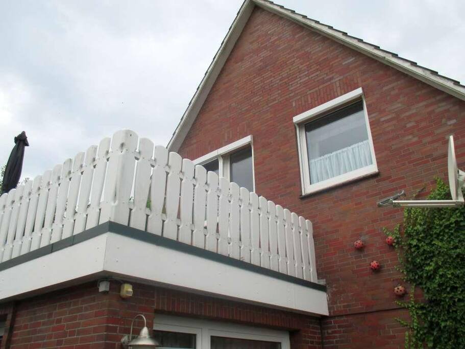 Das zweite "Wohnzimmer" 20 qm Balkon!