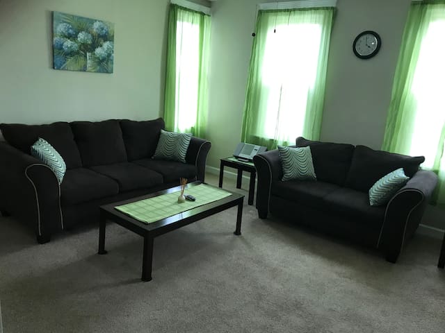**Long Term Available** Private Bedroom #2