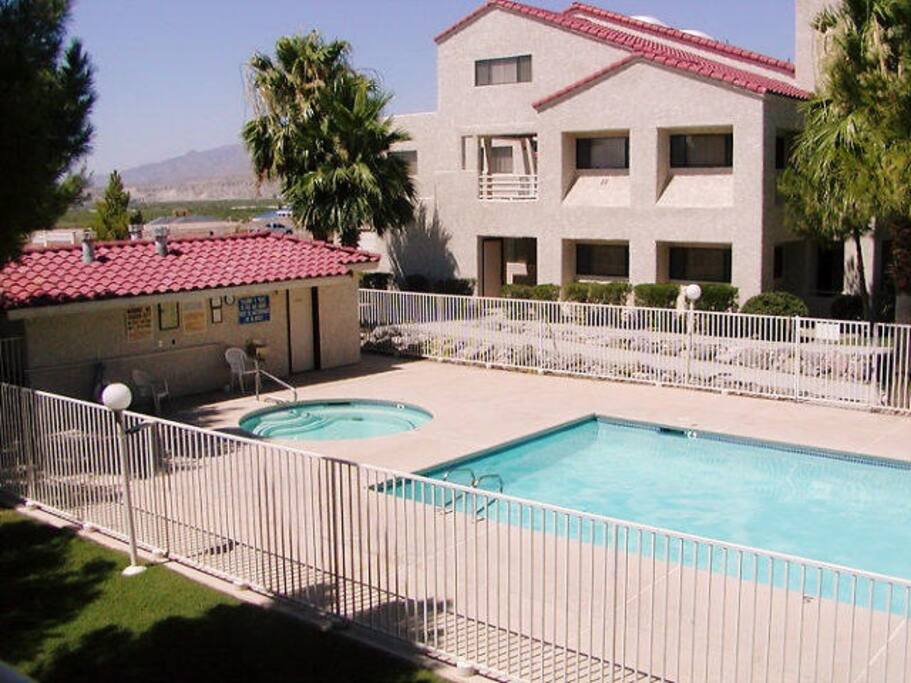 Pool/Hot Tub
