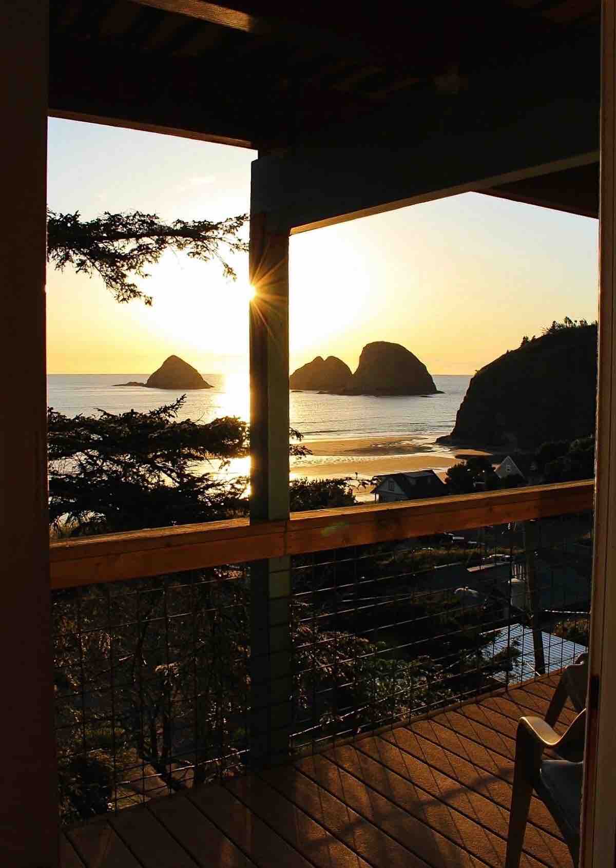 Tranquility 2 - Apartments for Rent in Oceanside, Oregon, United