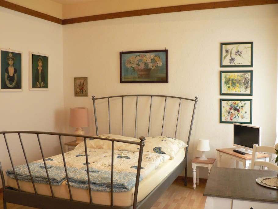 Französisches Doppelbett