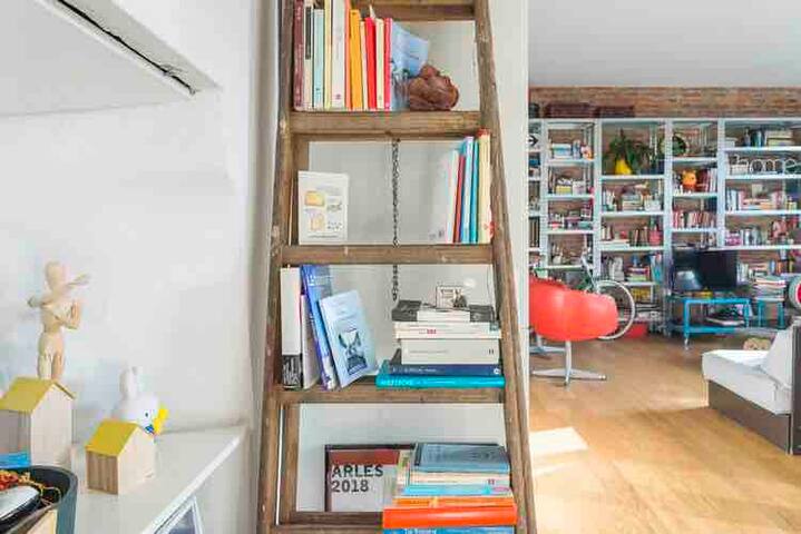 COOL TWO-FLOOR ATTIC in city center gallery image 5