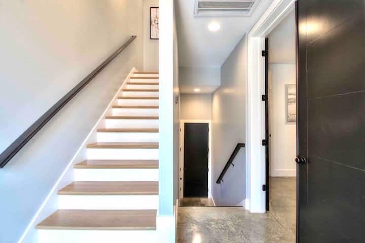 Escalera del primer piso