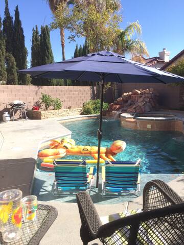 Private home:heated pool:F-1 welcome gallery image 4