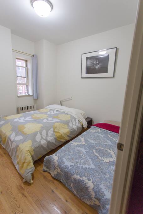 both beds up- 1 full size and 1 single