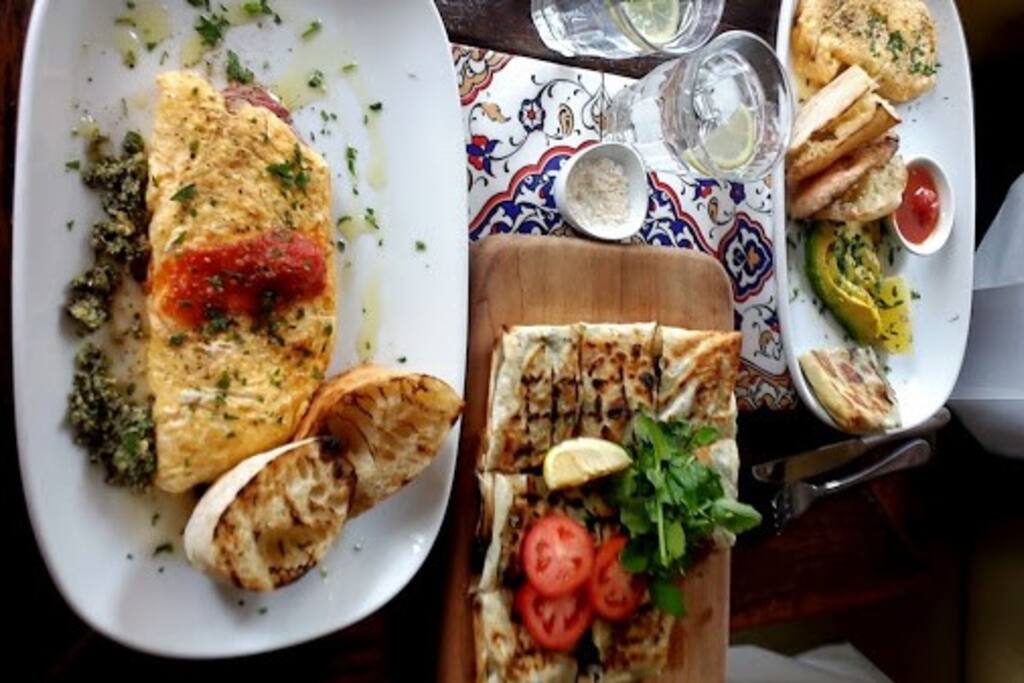 Our favourite breakfast spot! Rustic Pearl