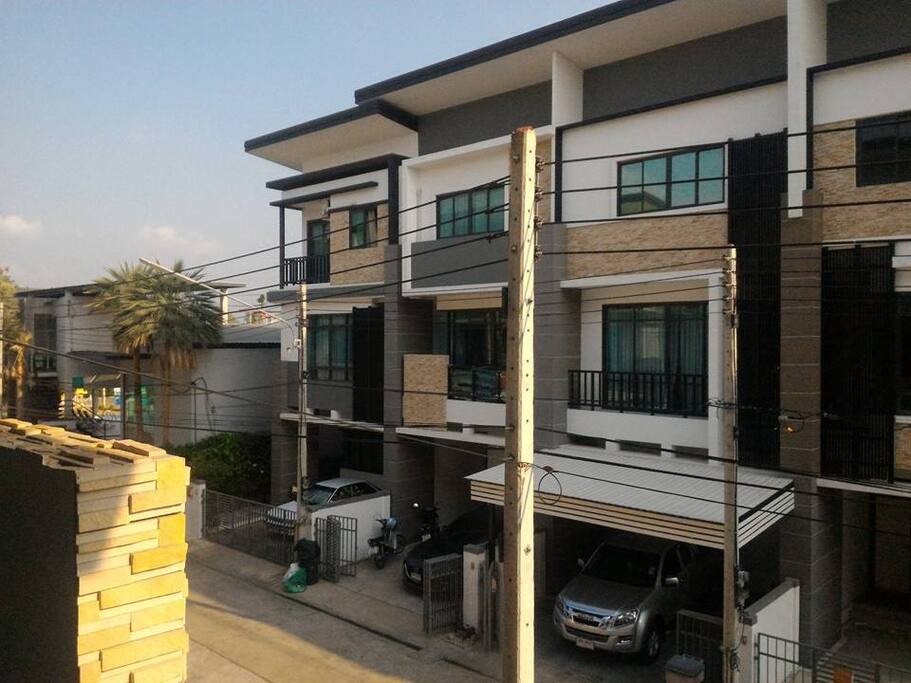 out side view from 2 floor