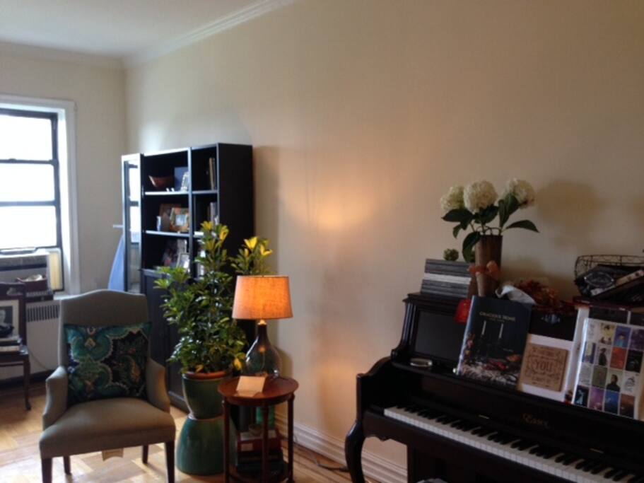 LIVING ROOM PIANO