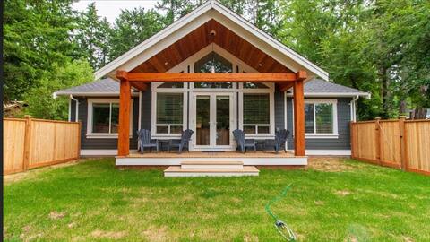 Griffwood Lodge-5 bed, 2 kitchens, Pool/Hot tub