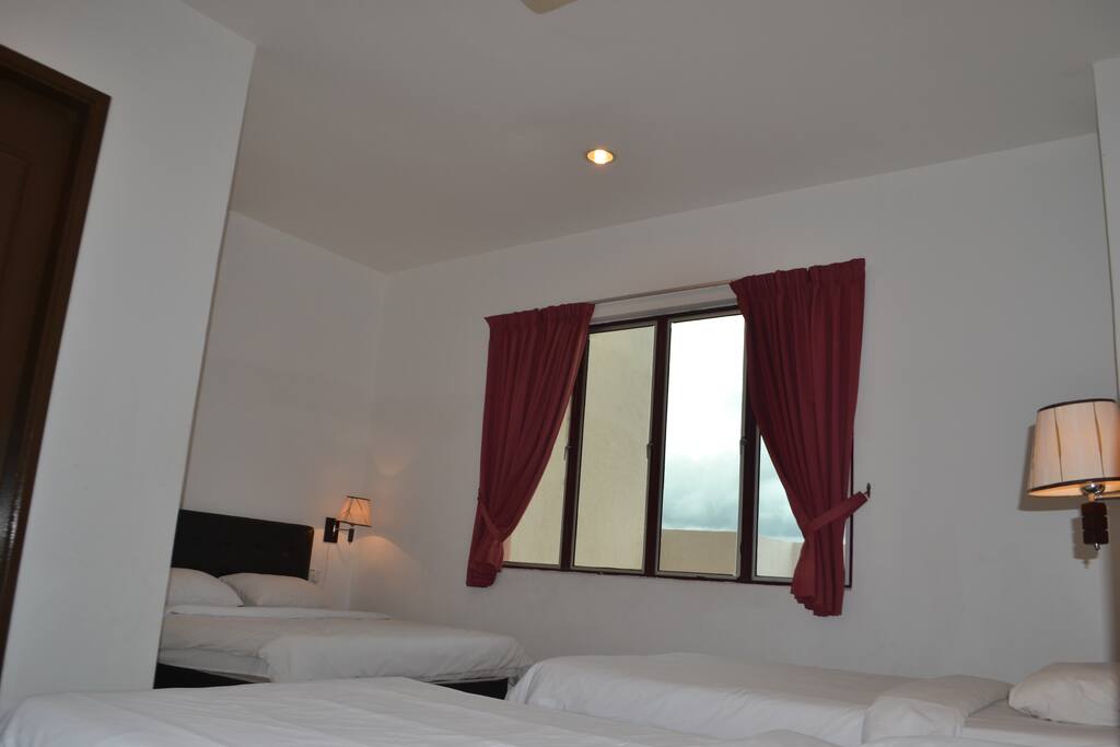 Family Room(4 persons)