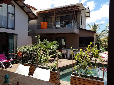 3 Kot nou guest house - 7 mins walk to the beach
