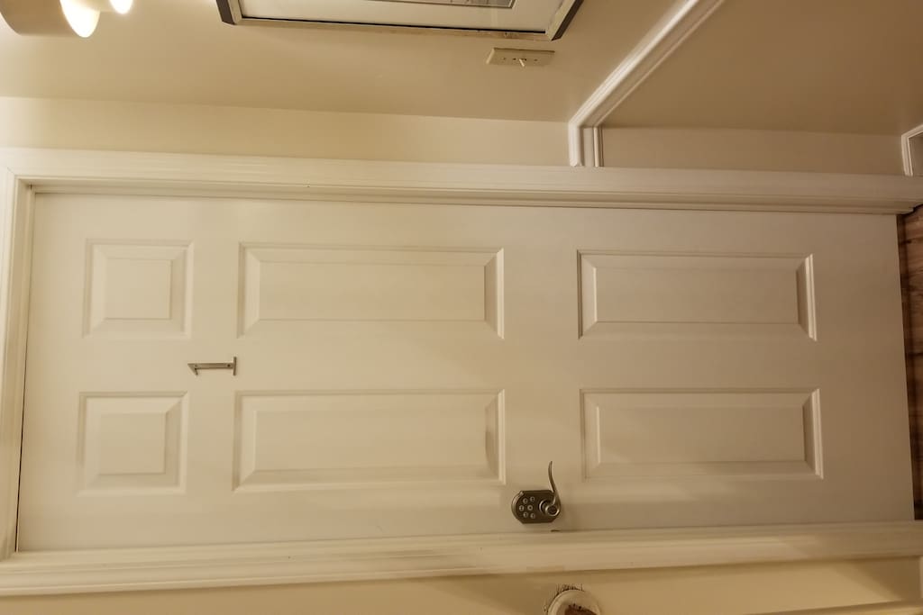 Digitally locked entrance (Suite 1)