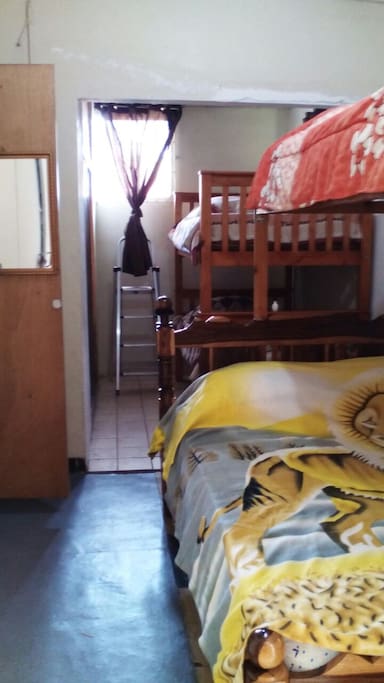 4 bed dorm