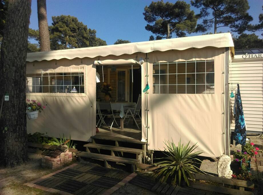 Mobil home 6 places sous les Pins