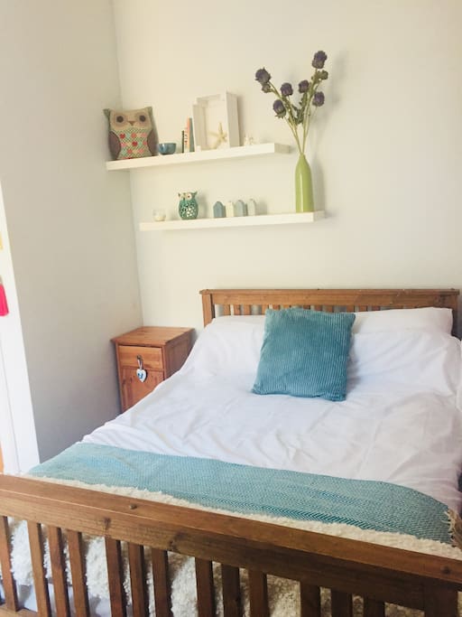 Spacious double bedroom