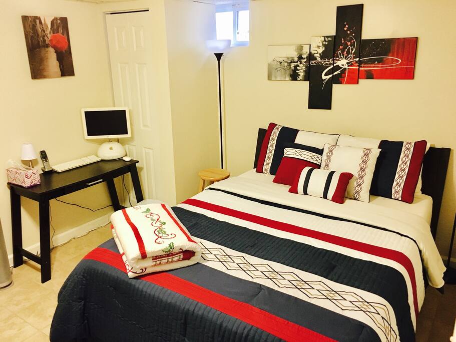 Queen bed