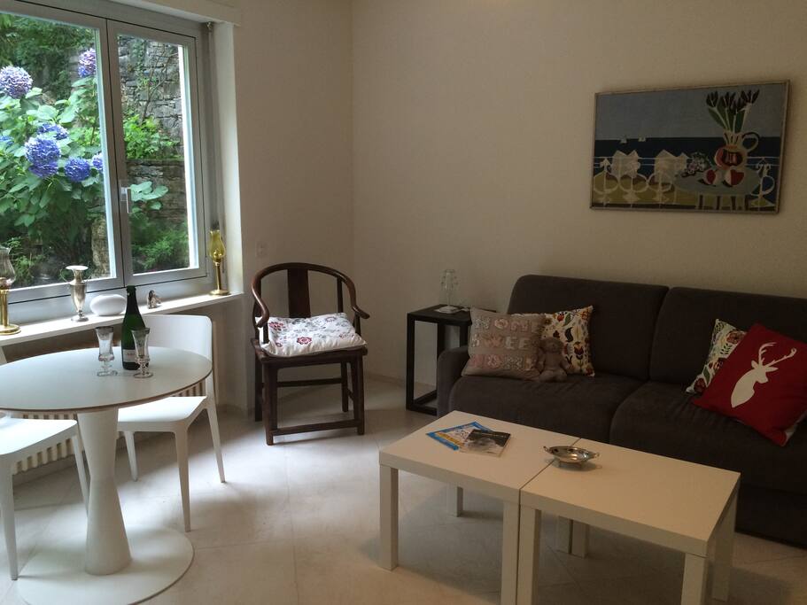 Studiozimmer mit bequemem Ausziehbett