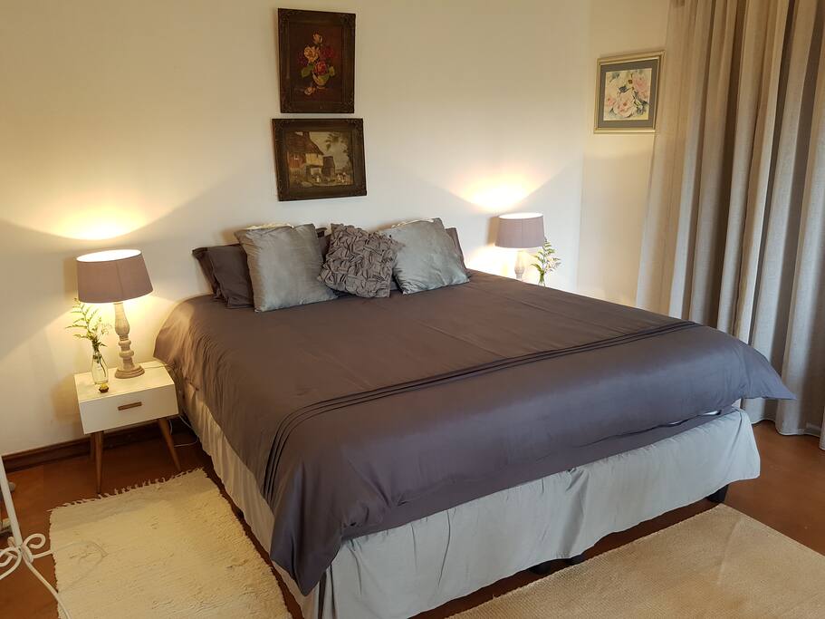 King sized bed