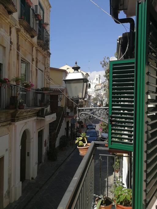 affaccio su corso e vista Chiesa S. Francesco