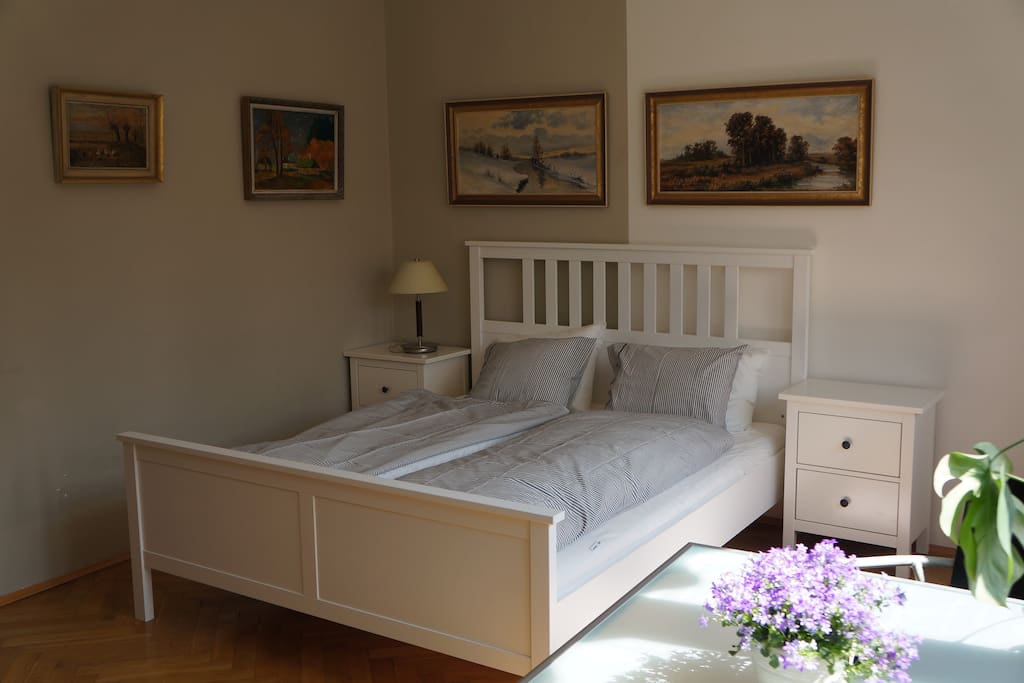 Bedroom (160 cm wide)