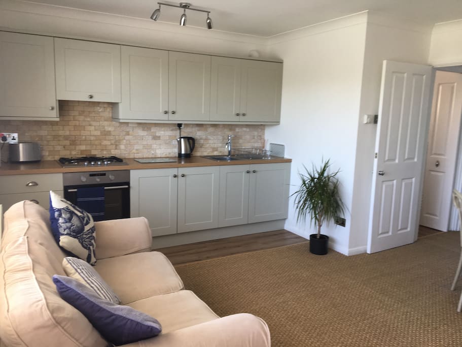 Kitchen/lounge