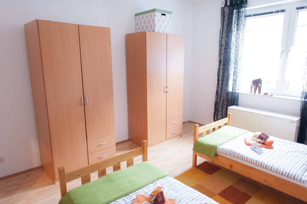 1. Schlafzimmer