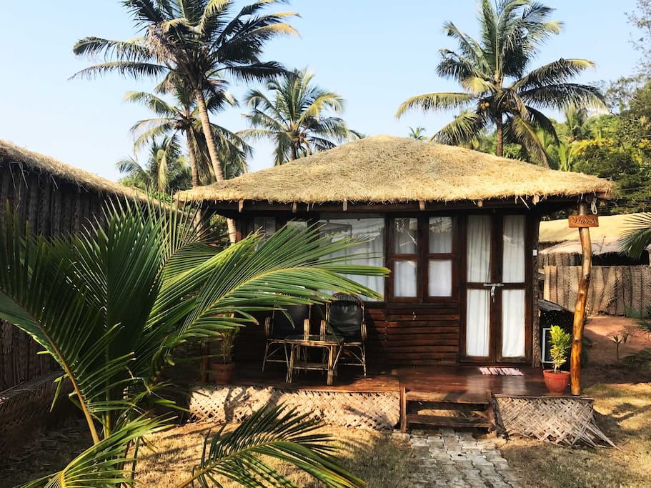 Glamorous hut for new experience lovers