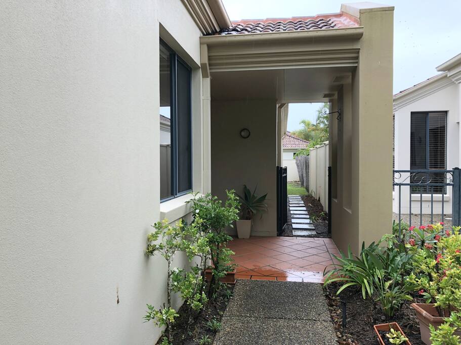 Entrance pathway