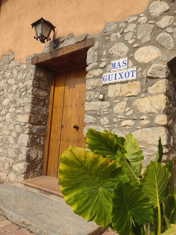 MasGuixot. Relaxation and nature gallery image 2