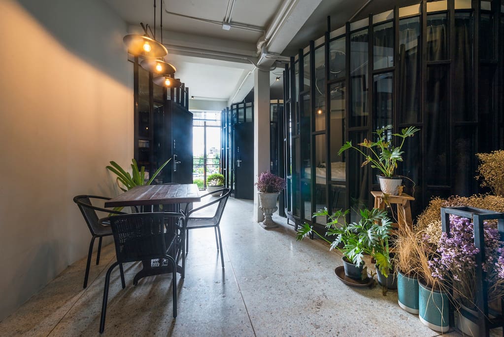 Private Pod (4th Floor)
