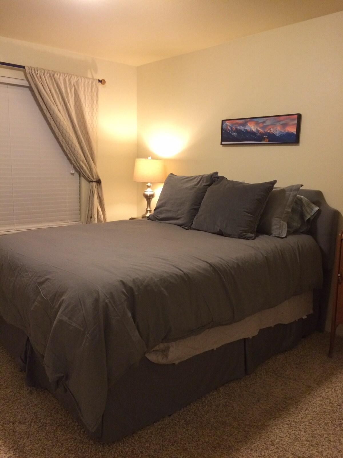 Ძირითადი საძინებელი - საწოლი