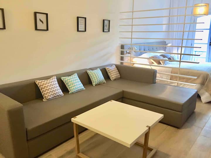 Studio apartment in Recoleta