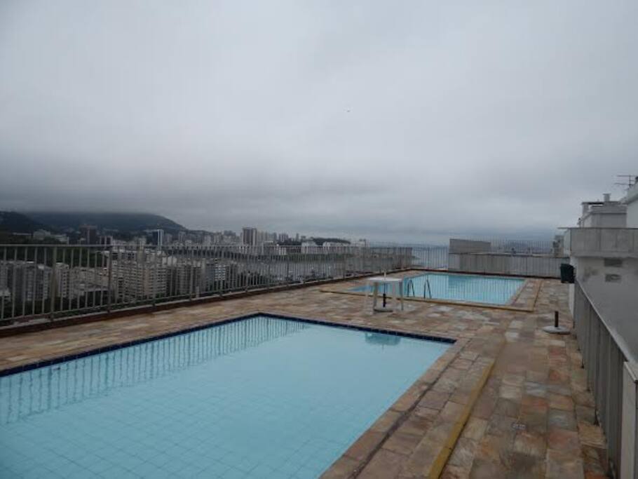Piscina área coletiva