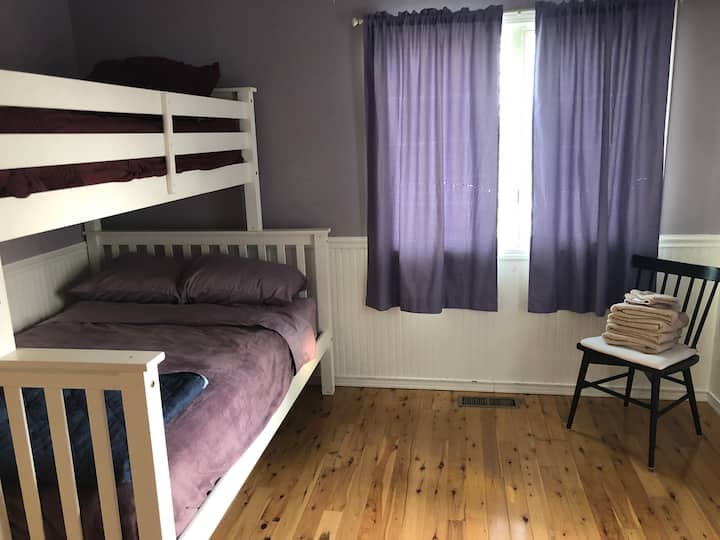 2号卧室（双人床）