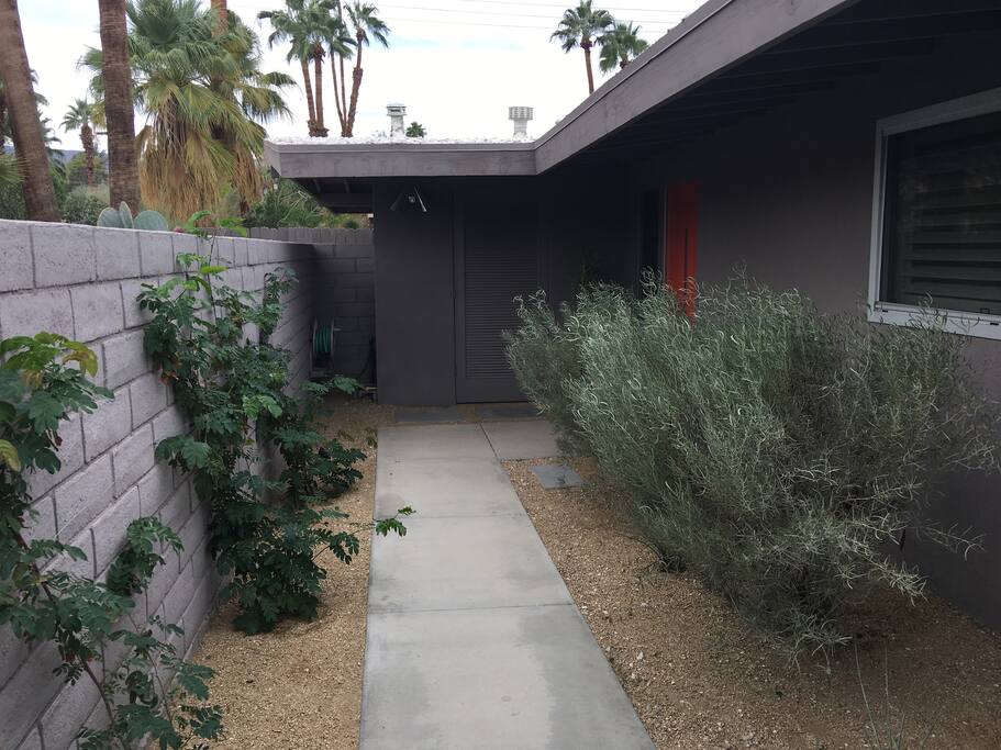 Fenced Entry Courtyard