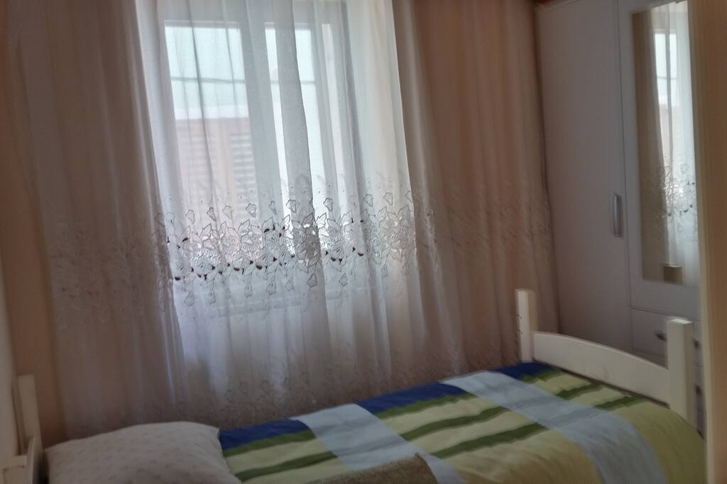 small bedroom