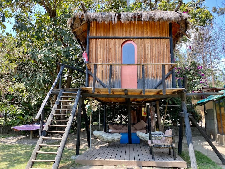 Treehouse by GuesthouseJane, Naivasha