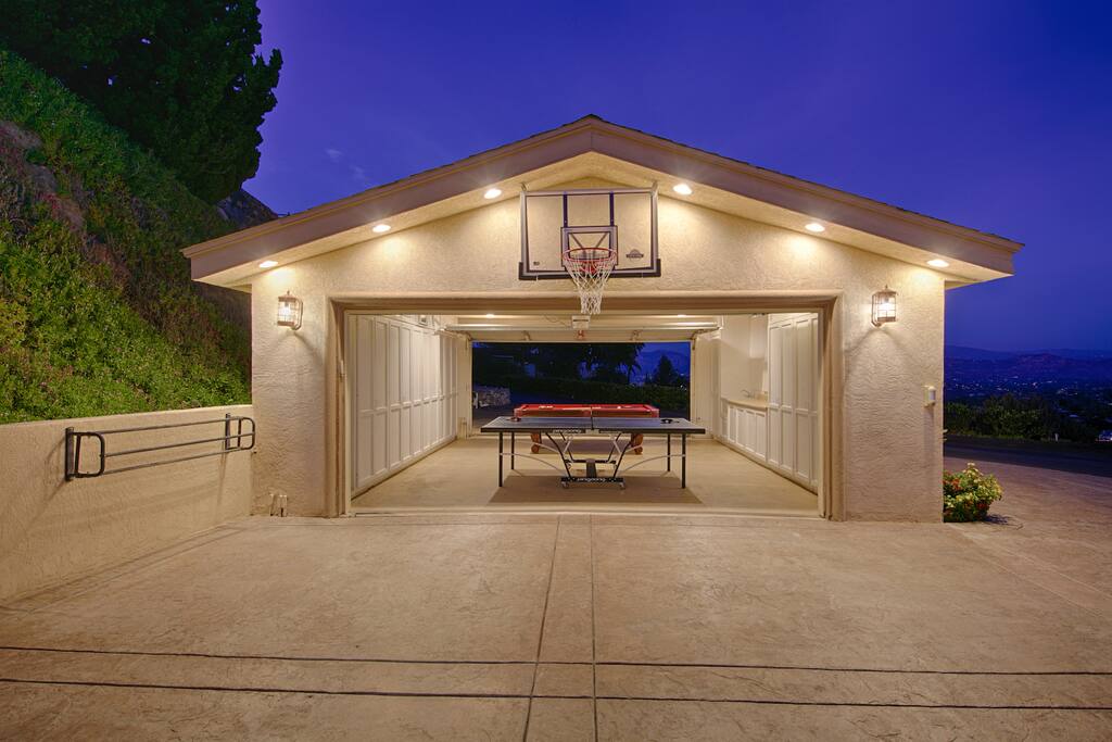 Basketball area