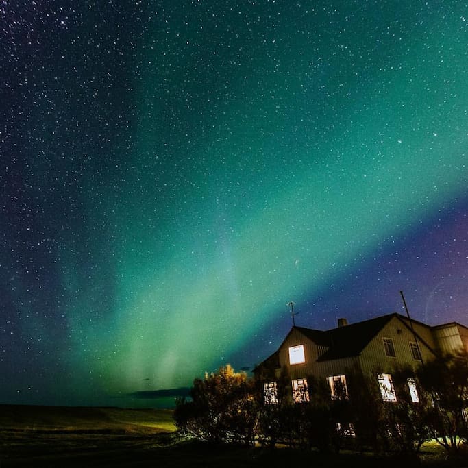 northern light as seen at Raufarnes ( no extra charge)
