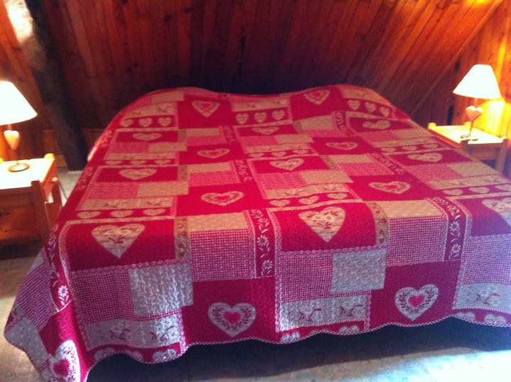 საძინებელი 1