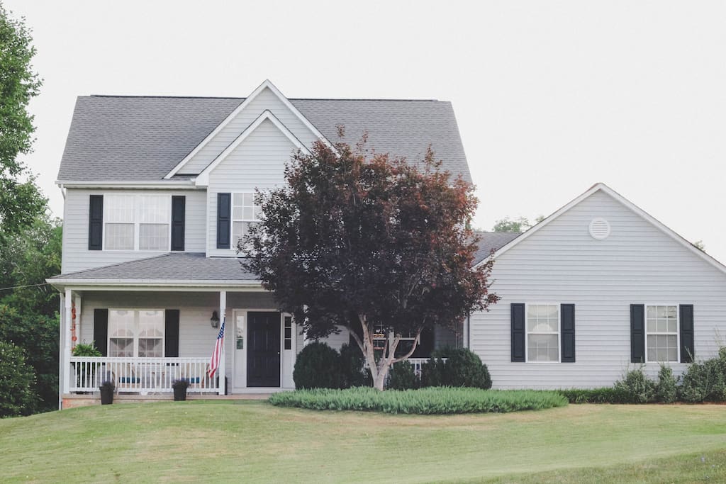 Two story home, three bedrooms, three bathrooms, office with queen size sofa bed, formal dining room, breakfast nook, and spacious living room.