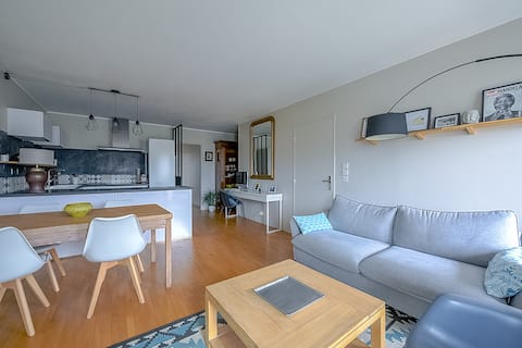 Annonce Airbnb populaire: PACOU CASA à Vincennes