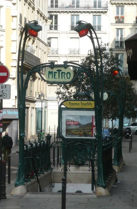 ... five minutes from four different metro stops ...