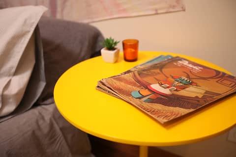 Popular Airbnb listing: Silver Lake PRIVATE ENTRANCE GUEST SUITE & BATH in Silver Lake